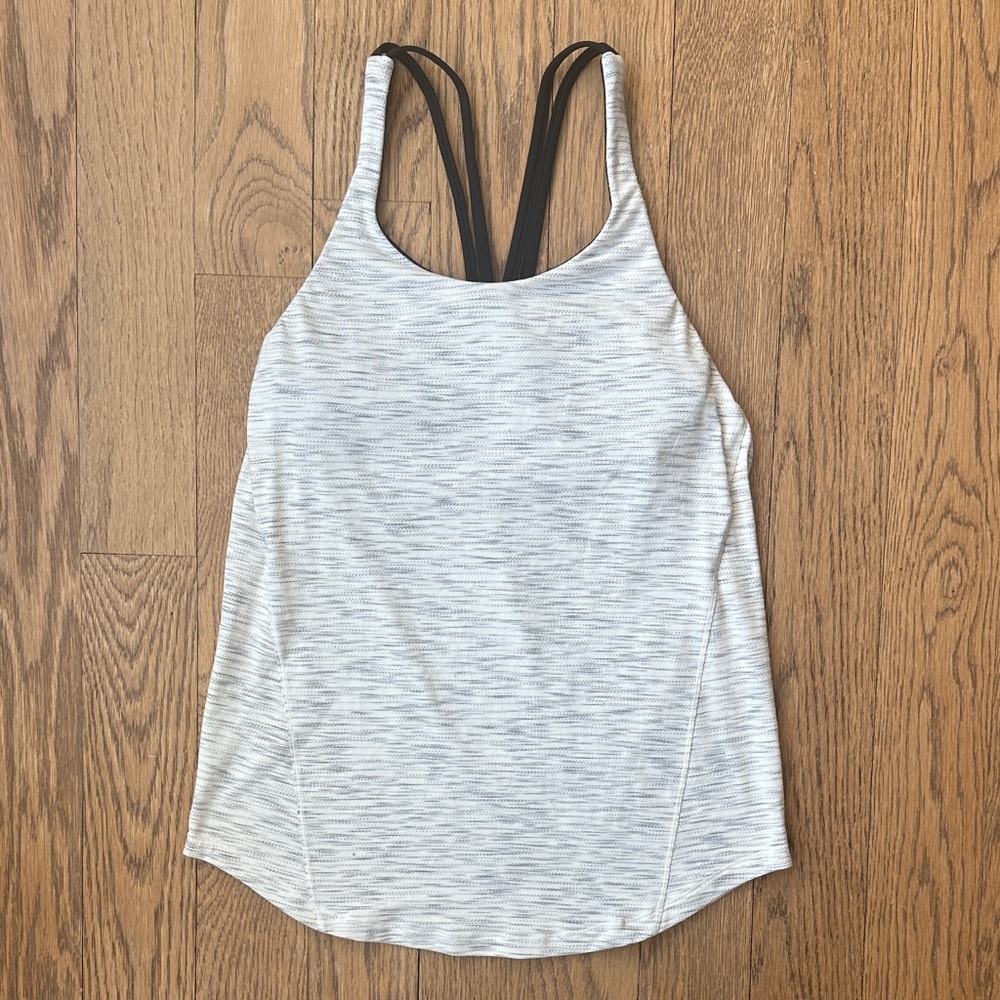 Lululemon Workout Top with Built-In Bra – Size 2